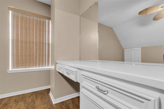 28414 Dobbin Huffsmith Road, Magnolia, TX 77354