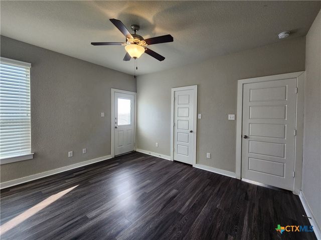 1155 - 1159 Creekside Orchard, New Braunfels, TX 78130