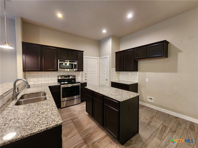 1155 - 1159 Creekside Orchard, New Braunfels, TX 78130