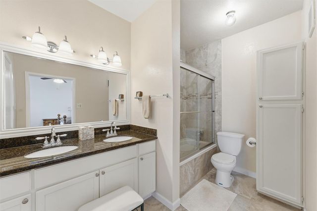 2425 Augusta Drive 23, Houston, TX 77057