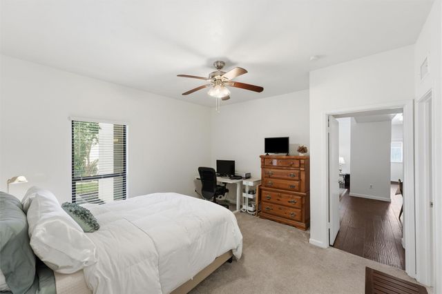 2425 Augusta Drive 23, Houston, TX 77057