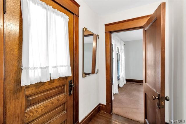 301 Bennett Road, Cheektowaga, NY 14227