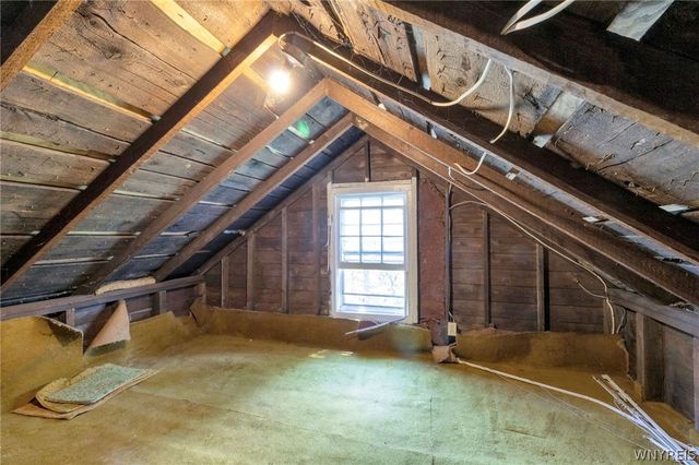 301 Bennett Road, Cheektowaga, NY 14227