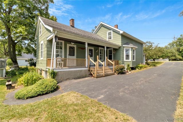 301 Bennett Road, Cheektowaga, NY 14227