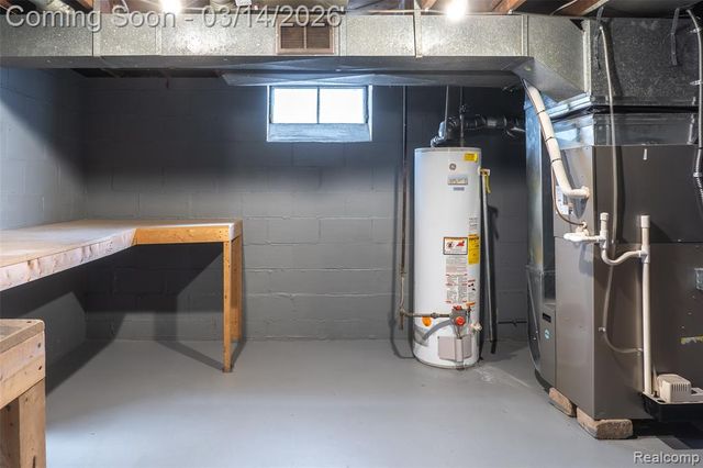 22824 Donald Avenue, Eastpointe, MI 48021