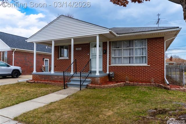 22824 Donald Avenue, Eastpointe, MI 48021