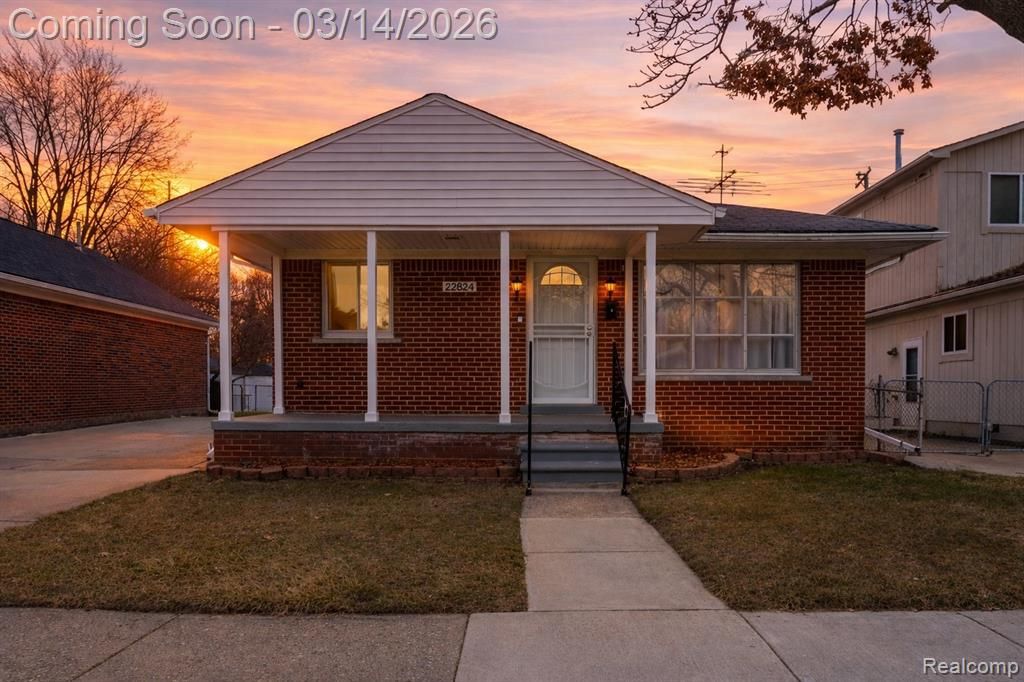 22824 Donald Avenue, Eastpointe, MI 48021
