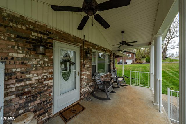 159 Pecanwood Drive, Jonesborough, TN 37659