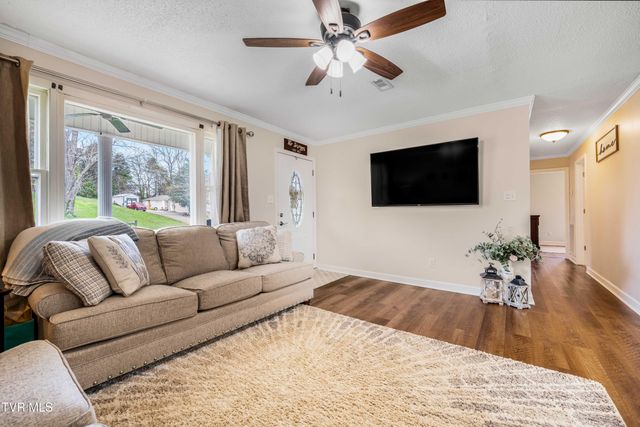 159 Pecanwood Drive, Jonesborough, TN 37659