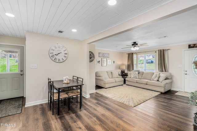159 Pecanwood Drive, Jonesborough, TN 37659