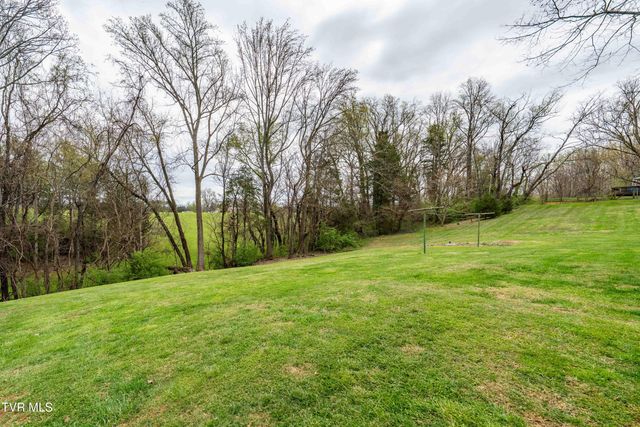 159 Pecanwood Drive, Jonesborough, TN 37659