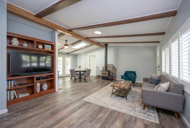 2810 Cheyenne Rd, Copperopolis, CA 95228