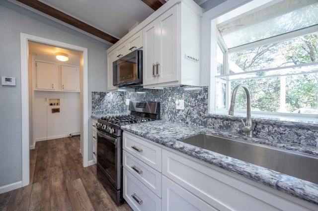 2810 Cheyenne Rd, Copperopolis, CA 95228