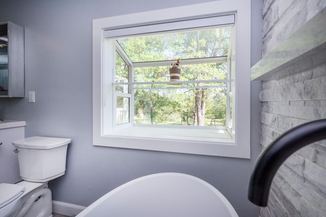 2810 Cheyenne Rd, Copperopolis, CA 95228