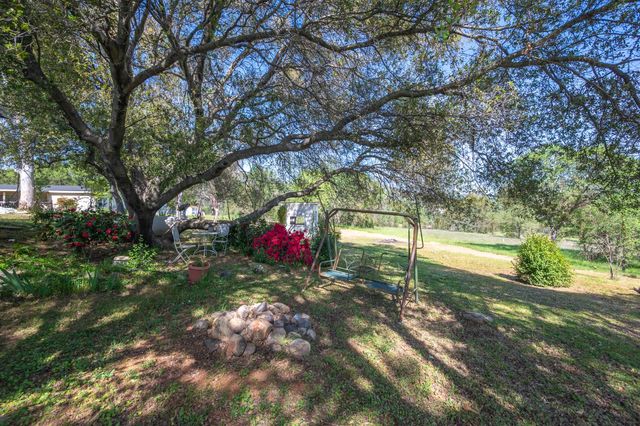 2810 Cheyenne Rd, Copperopolis, CA 95228