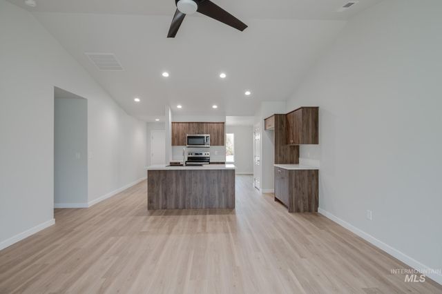 1684 W Unforgettable St, Meridian, ID 83642