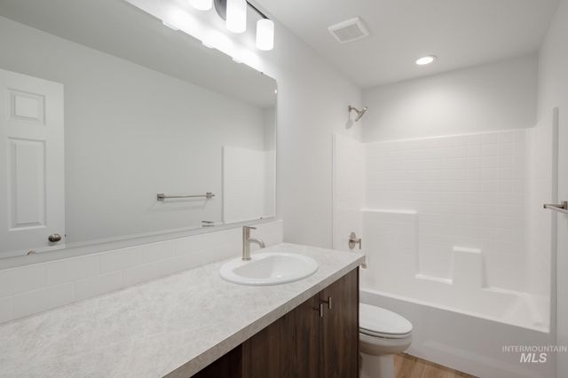 1684 W Unforgettable St, Meridian, ID 83642