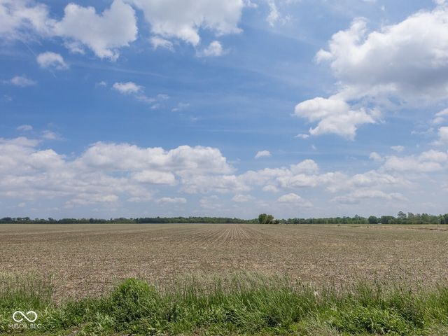 7501 50 W, Fortville, IN 46040