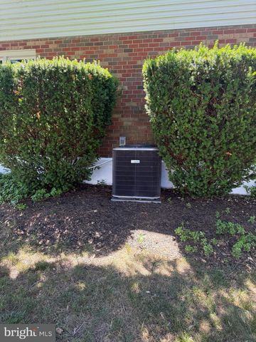 123 ALMATT DR, Philadelphia, PA 19115