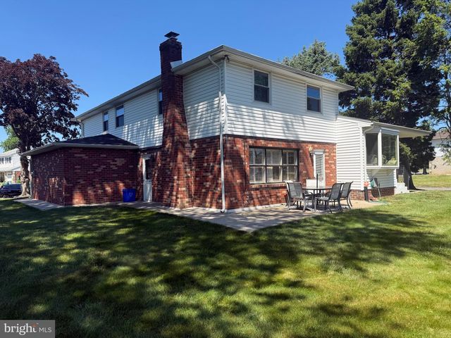 123 ALMATT DR, Philadelphia, PA 19115