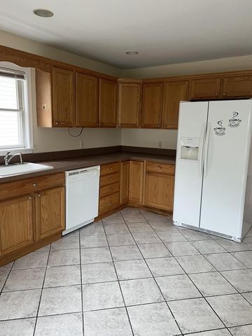 6 Tunis Avenue, Bronxville, NY 10708