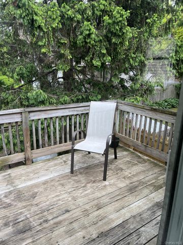 6 Tunis Avenue, Bronxville, NY 10708