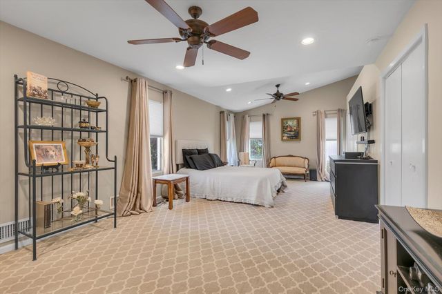 36 Sullivan Drive, Jericho, NY 11753