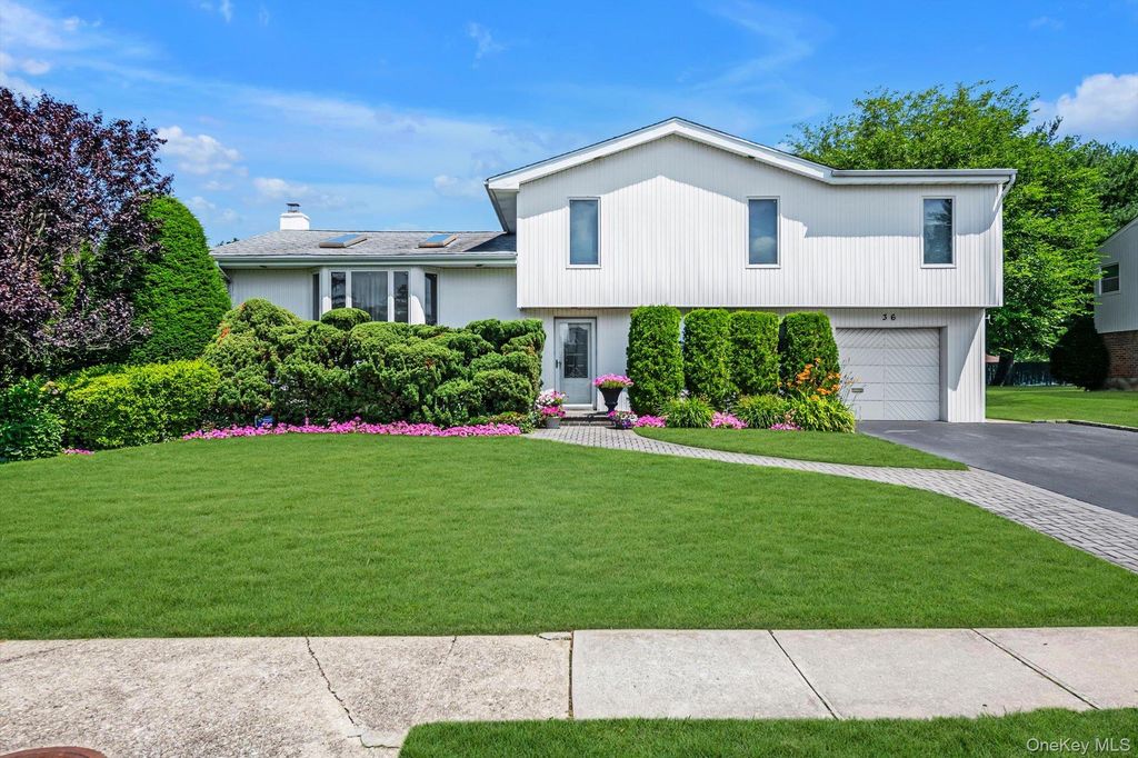 36 Sullivan Drive, Jericho, NY 11753