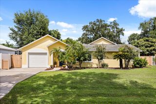 1615 POE AVENUE, Orlando, FL 32806
