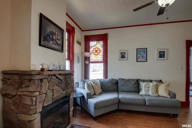 400 S 18TH Street, Quincy, IL 62301