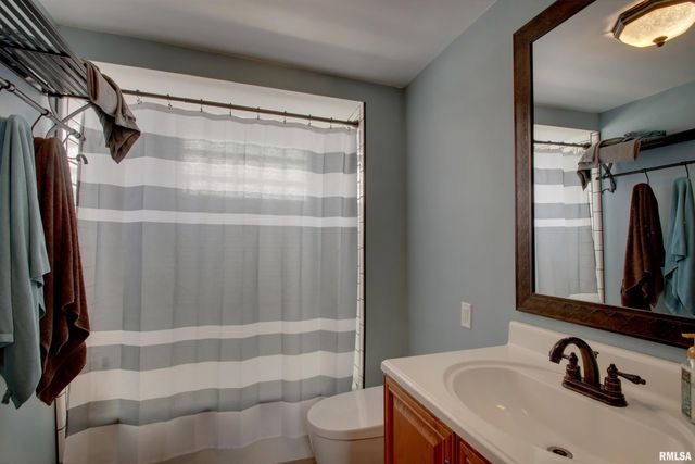 400 S 18TH Street, Quincy, IL 62301