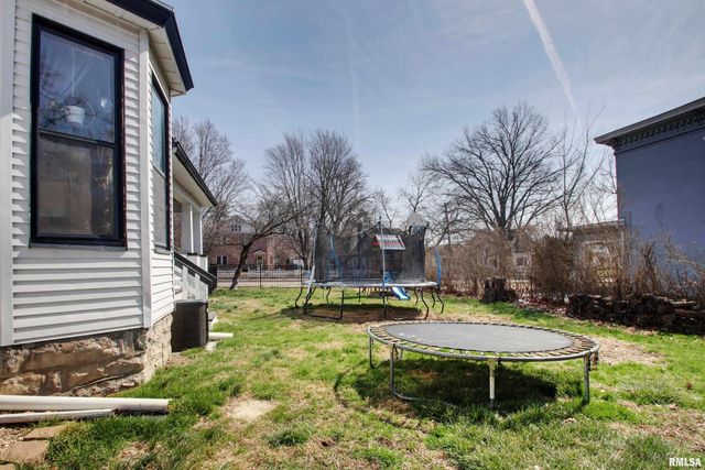 400 S 18TH Street, Quincy, IL 62301