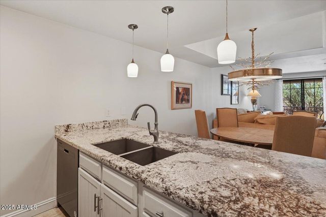 36601 N MULE TRAIN Road B20, Carefree, AZ 85377