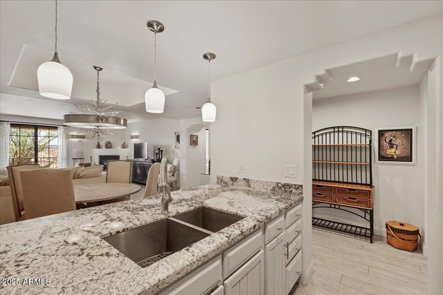 36601 N MULE TRAIN Road B20, Carefree, AZ 85377