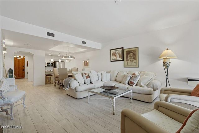 36601 N MULE TRAIN Road B20, Carefree, AZ 85377