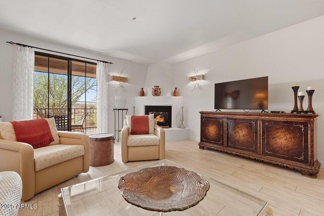 36601 N MULE TRAIN Road B20, Carefree, AZ 85377