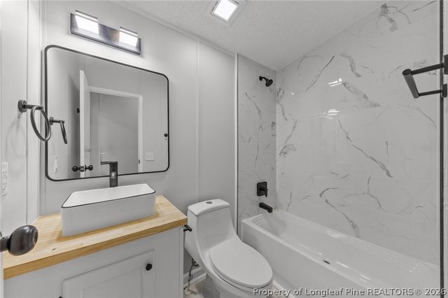 2320 June Johnson Road, Raeford, NC 28376