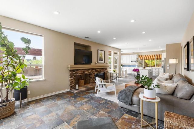 7303 CELATA LANE, San Diego, CA 92129