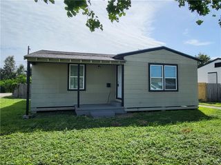 3057 S Staples St, Corpus Christi, TX 78404