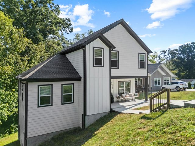 233 Peace Street, Chattanooga, TN 37415