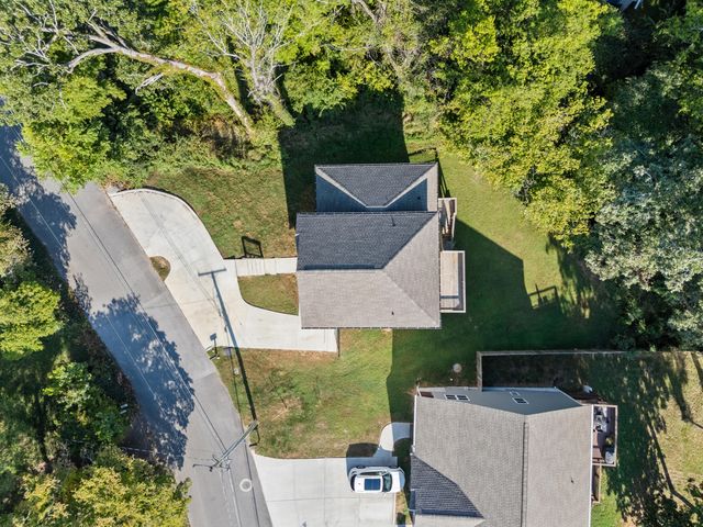 233 Peace Street, Chattanooga, TN 37415