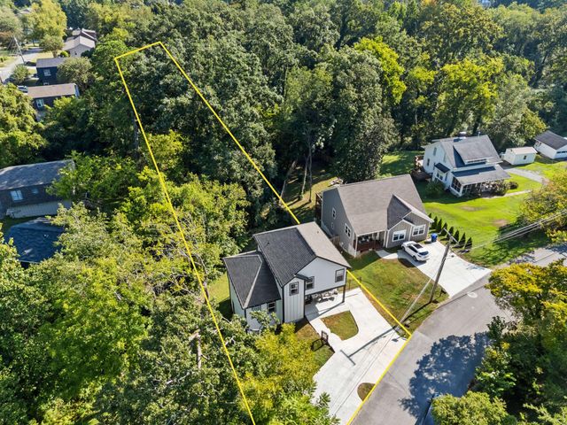 233 Peace Street, Chattanooga, TN 37415