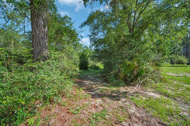5073 Rock Hill Road Road, Defuniak Springs, FL 32435