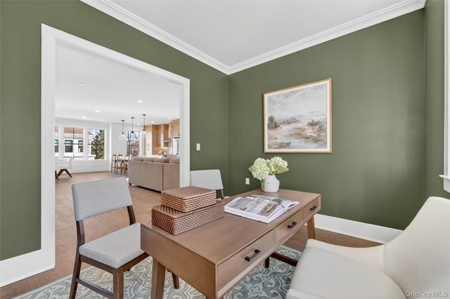 1815 Soundview Court, Yorktown Heights, NY 10598