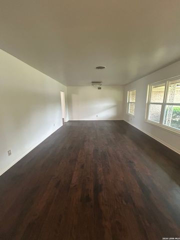 110 Northaven, San Antonio, TX 78229