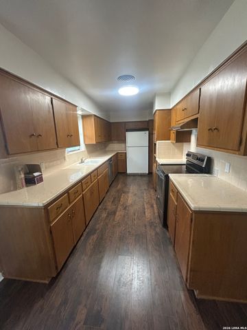110 Northaven, San Antonio, TX 78229