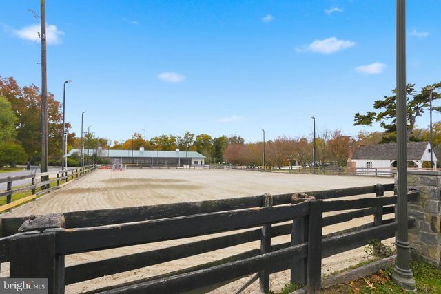 8209 MEADOWBROOK LN, Chevy Chase, MD 20815