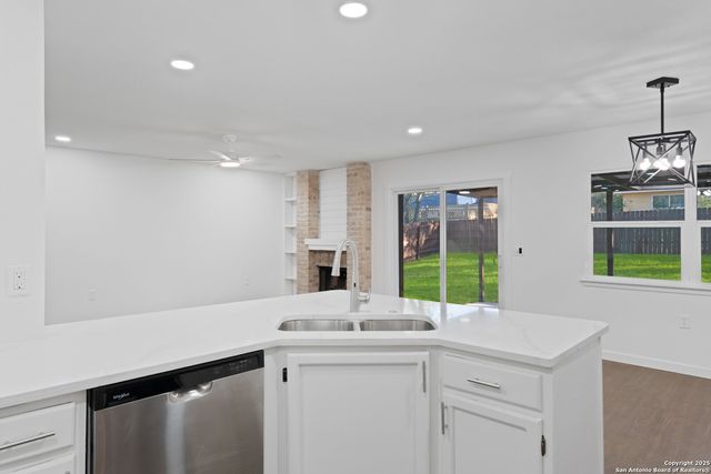 5914 Brambletree, San Antonio, TX 78247