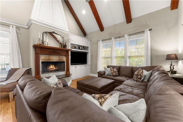 492 Jonney Thomas Road, Cleveland, GA 30528