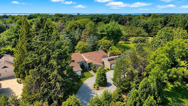 7 Tuthill Lane, Remsenburg, NY 11960